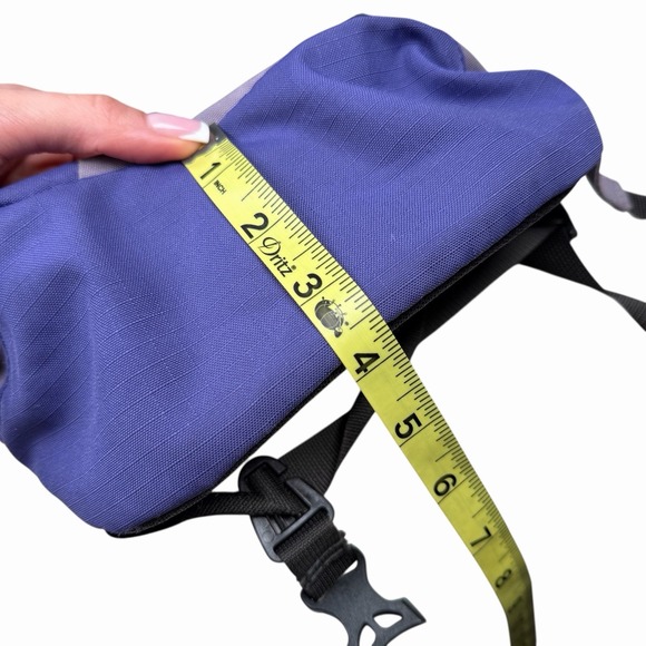 Patagonia Atom Sling 8L Crossbody Bag Concord Purple / Lavender - Picture 11 of 12